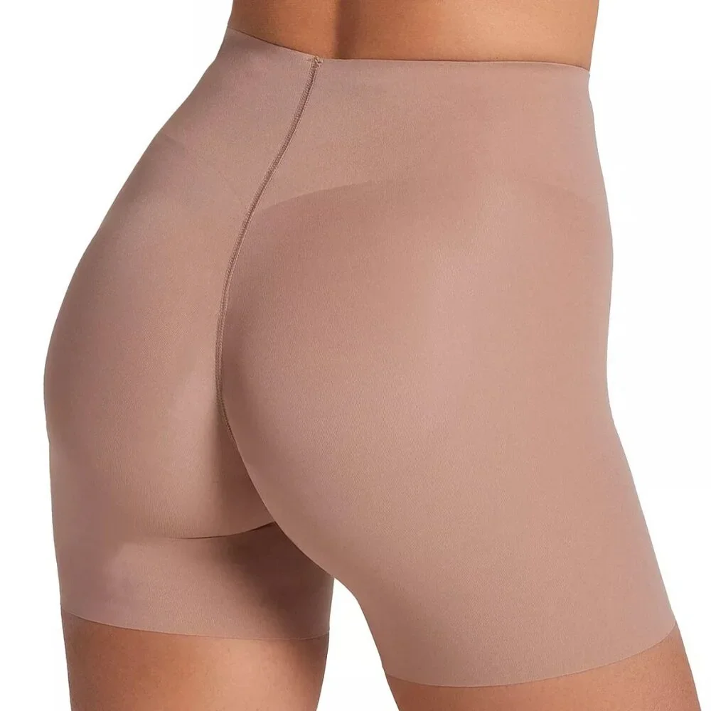 #1133 Leonisa Undetectable Padded Butt Lifter Shaper Shorts - Brown- Nude 02